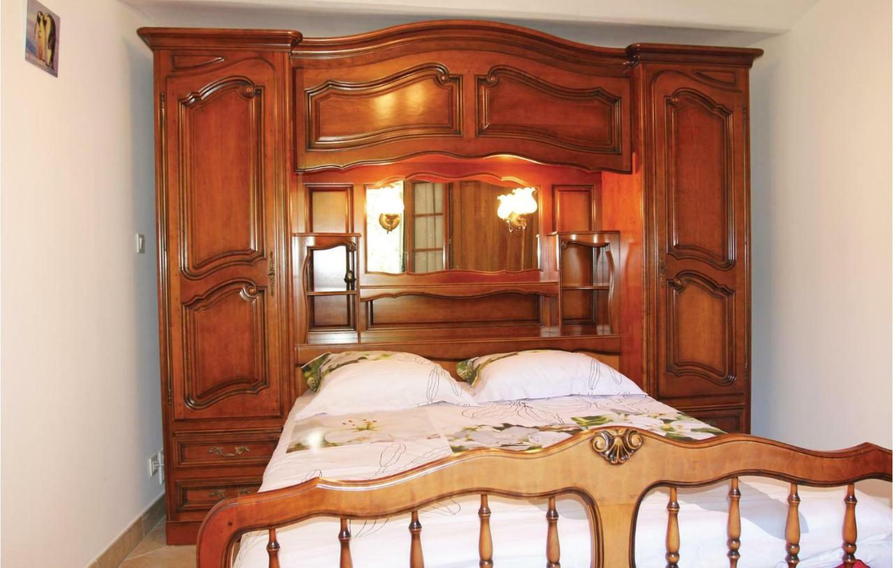 2 Bedroom Awesome Home In Sigoyer Sigoyer  Buitenkant foto